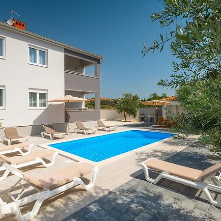 Apartments Medulin 2217 Екстер'єр фото