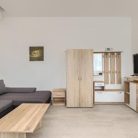 Apartments Medulin 2217 Екстер'єр фото