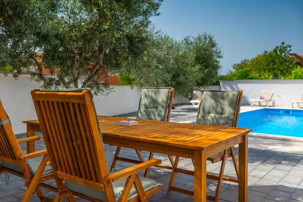 Apartments Medulin 2217 Екстер'єр фото