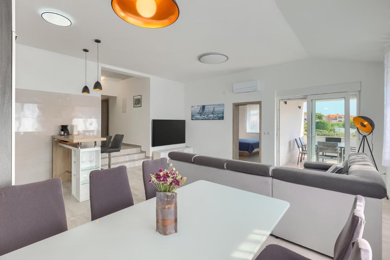 Apartments Medulin 2217 Екстер'єр фото
