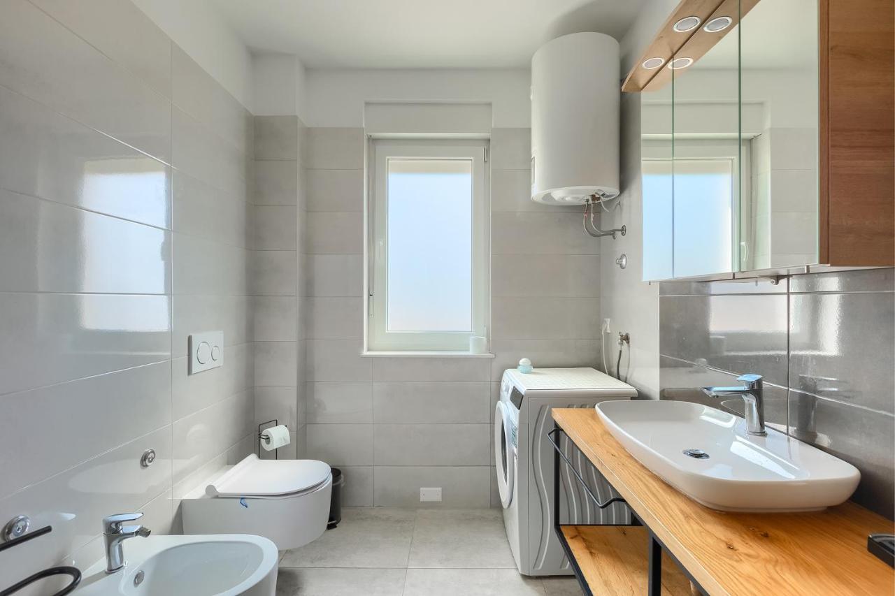 Apartments Medulin 2217 Екстер'єр фото