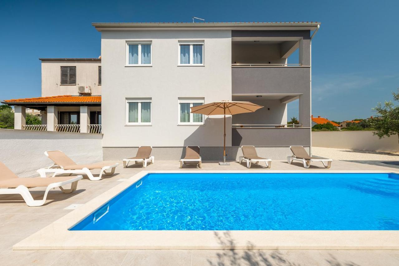 Apartments Medulin 2217 Екстер'єр фото