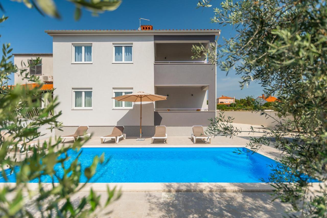 Apartments Medulin 2217 Екстер'єр фото